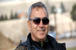 بازرسی کل کشور و پلیس فتا جلوی جریانات مخرب هواداری را بگیرند