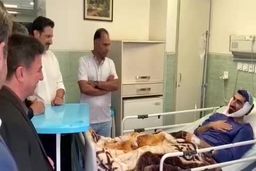 فیلم|قلعه‌نویی به عیادت بیرانوند رفت 