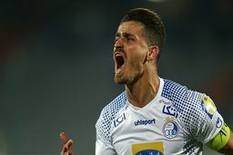 خشم تند وریا علیه استراماچونی!

