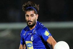 خطر از بیخ گوش مدافع استقلال گذشت

