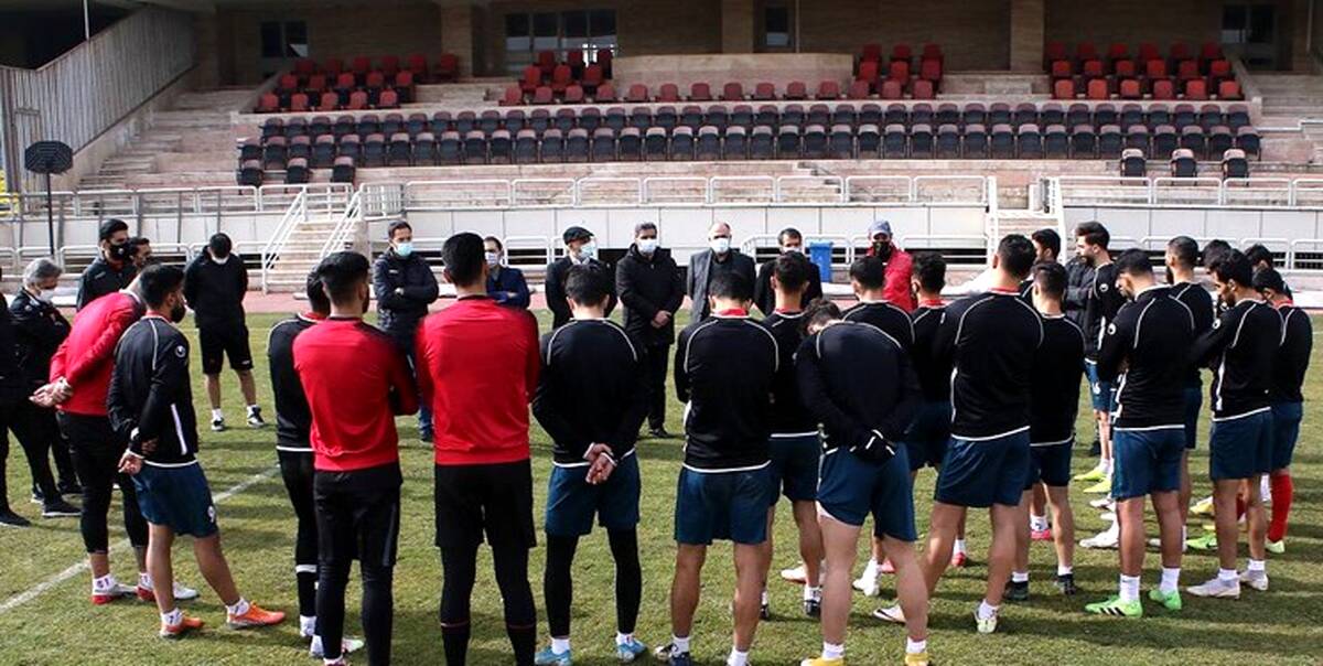 اندوه شدید کاروان پرسپولیس در فرودگاه تبریز
