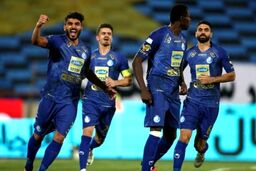 استقلال برای پرسپولیس پنجه نشان داد