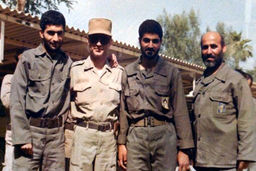 تصاویر دیده نشده از سردار سلیمانی درکنارپدر موشکی ایران