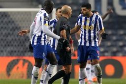 واکنش سرمربی پورتو به اخراج طارمی 