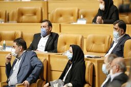 آجورلو:زخم سیاست بر تن ورزش و فوتبال، آن را رنجور و نحیف کرده است