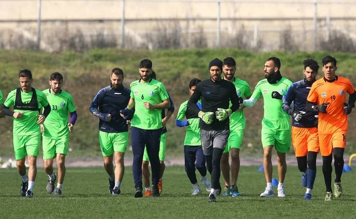 انتقاد ممنوع در استقلال!

