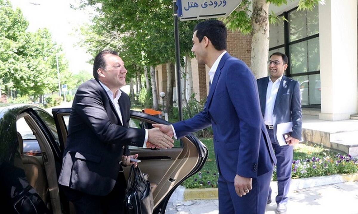 ۳۰ میلیون ناقابل، هزینه‌های استقبال از ویلموتس در تهران!

