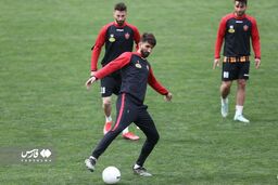 تصاویر تمرین سبک پرسپولیس در نبود 2 بازیکن