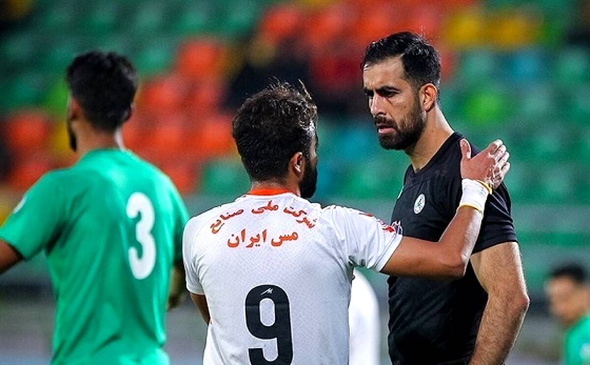 دروازه‌بان اخراجی ذوب‌آهن: هیچ‌وقت فکر نمی‌کردم چنین برخوردی با من شود

