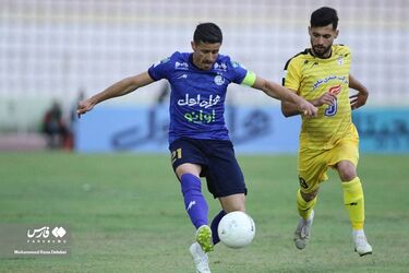 دیدار استقلال فجر سپاسی