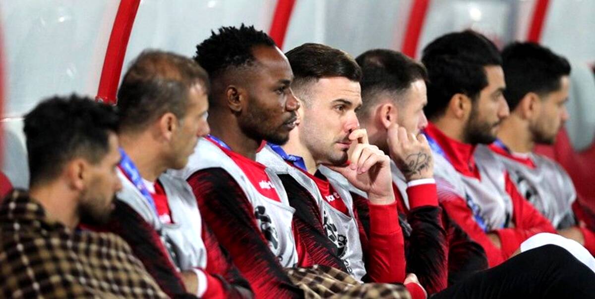 پرسپولیس با استوکس فسخ و غرامت خواست