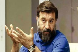 علی انصاریان به کما رفت / مردم دعا کنند + جزئیات کامل از حال انصاریان