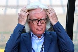  بازم شفر، بازم شکایت! + عکس

