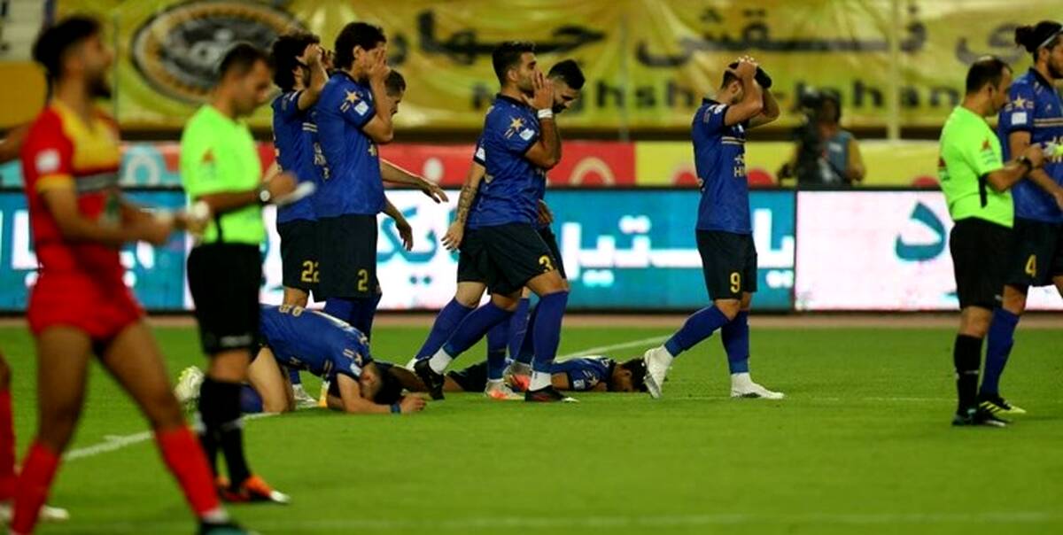 استقلال امسال هم با این بازیکنان قهرمان نمی شود