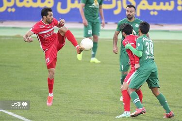  صعود پرسپولیس با غلبه بر ذوب آهن