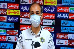 محرم:شانس قهرمانی پرسپولیس بیشتر است