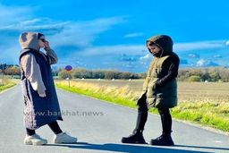 سلفی آسانسوری سارا و نیکای پایتخت؛دوقلوها باز سوژه شدند