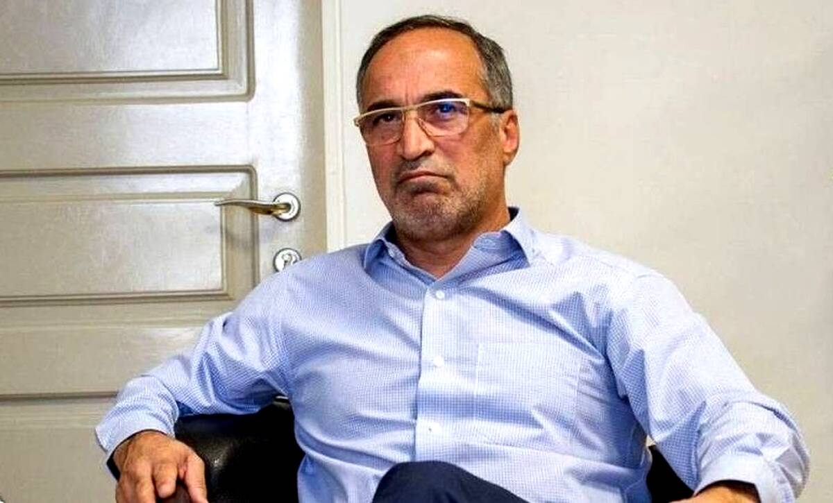 خشم  واعظی آشتیانی به کف و سوتی که پس از شکست علی کریمی زدند