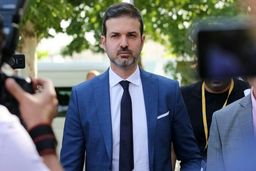 مربی ایتالیایی ارزان‌قیمت است/ پیرلو ۱/۸ میلیون یورو، استراماچونی هم ۱/۸ میلیون یورو؟
