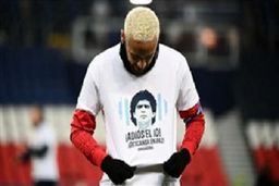 در سفر اتوبوسی نیمار 12ساله و مارادونا چه گذشت؟

