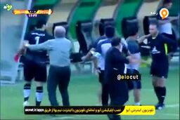 فیلم|لحظه درگیری گردان با داور چهارم
