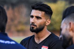 بشار در تمرینات نیروی هوایی آفتابی شد

