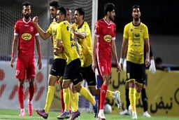 تاج گذاری استقلال با شکست پرسپولیس