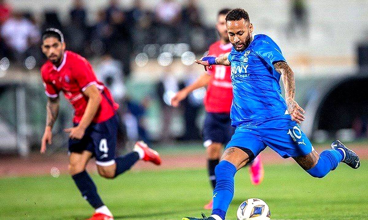 طرح جدید فوتبال عربستان: افزایش تعداد بازیکنان خارجی تیم‌ها به ۱۰ نفر