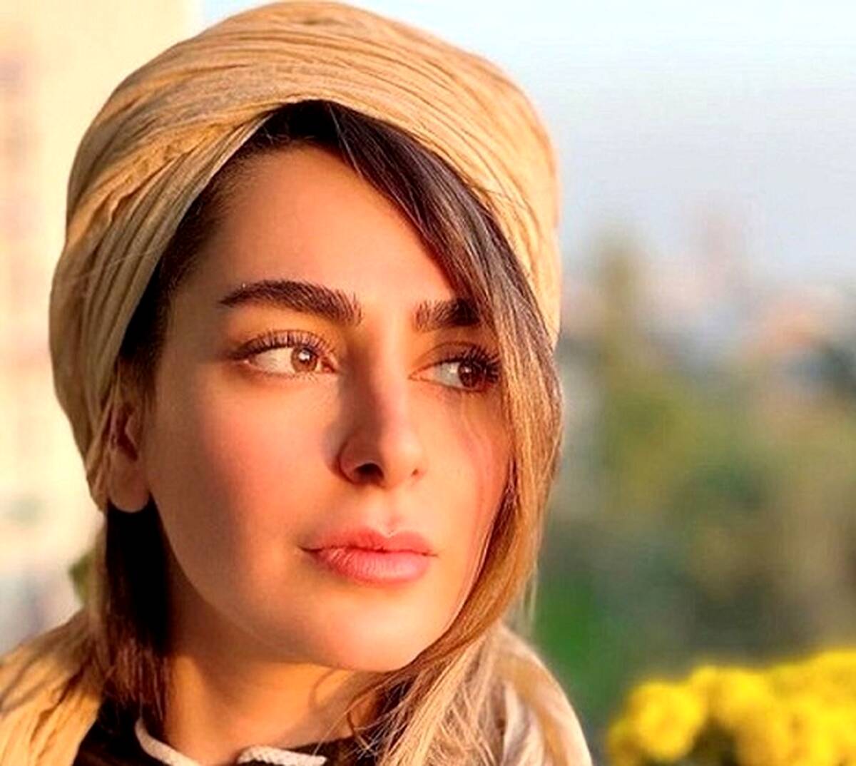 عکس شیک و پاییزی سمانه پاکدل | عکس سمانه پاکدل و همسرش در طبیعت