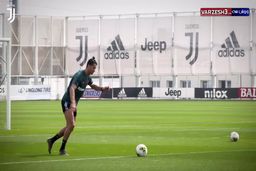 تمرینات تیم یوونتوس در چارچوب پروتکل بهداشتی