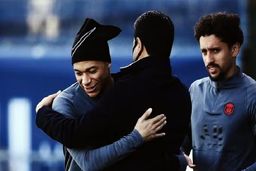 جشن بزرگ در فرانسه برای خداحافظی با امباپه