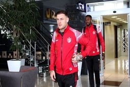 استوکس فعلاً خیال بازگشت ندارد!

