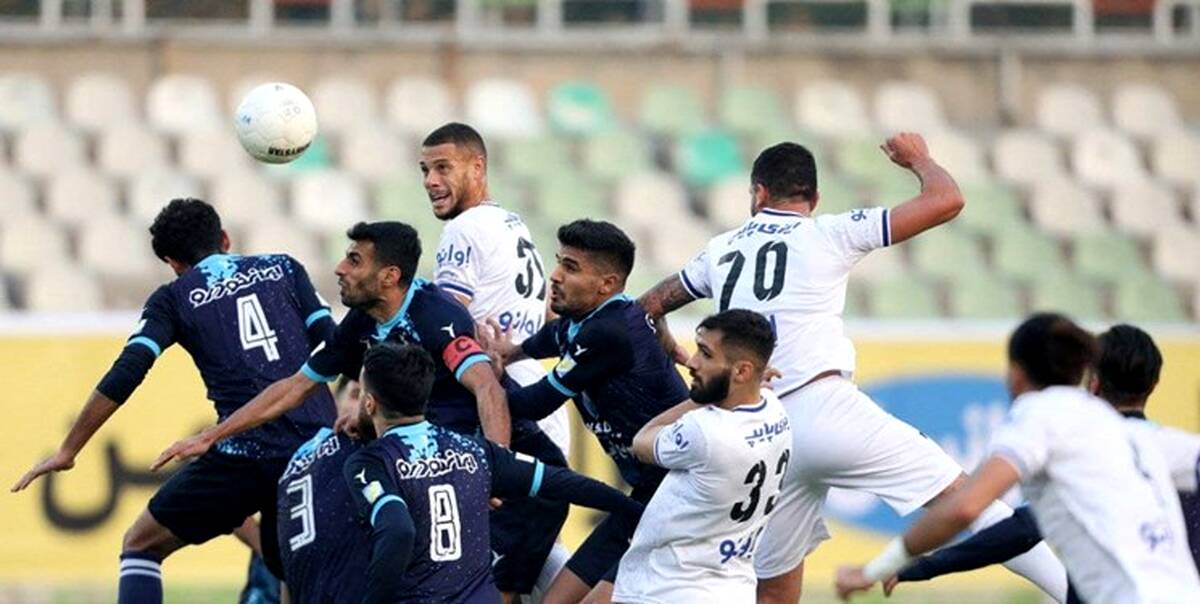امیرآبادی: استقلال هنوز خیلی مشکل دارد