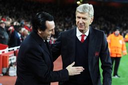 پاسخ تند و تیز  «ونگر» به انتقادات اونای امری

