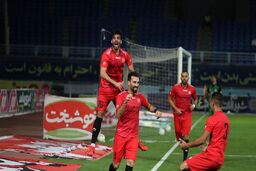 قلعه نویی مشتری بازیکن مورد نظر استقلال شد