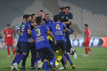 خوشحالی استقلالی ها بعد از آخرین ضربه پنالتی