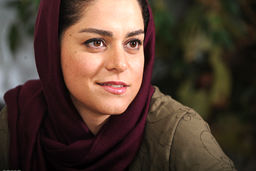 عکس دردناک چهره شکسته غزل شاکری بعد فوت مادر | سلفی غزل شاکری با بازیگر خارجی معروف