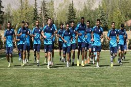 فتح‌الله زاده آمد؛استقلالی ها وزنه زدند