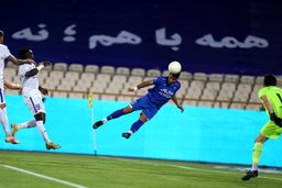 شکار لحظه‌های گل جنجالی استقلال به گل گهر(گزارش تصویری)