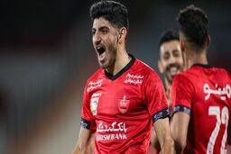 لحظه گل دیدنی پرسپولیس به فجر سپاسی 