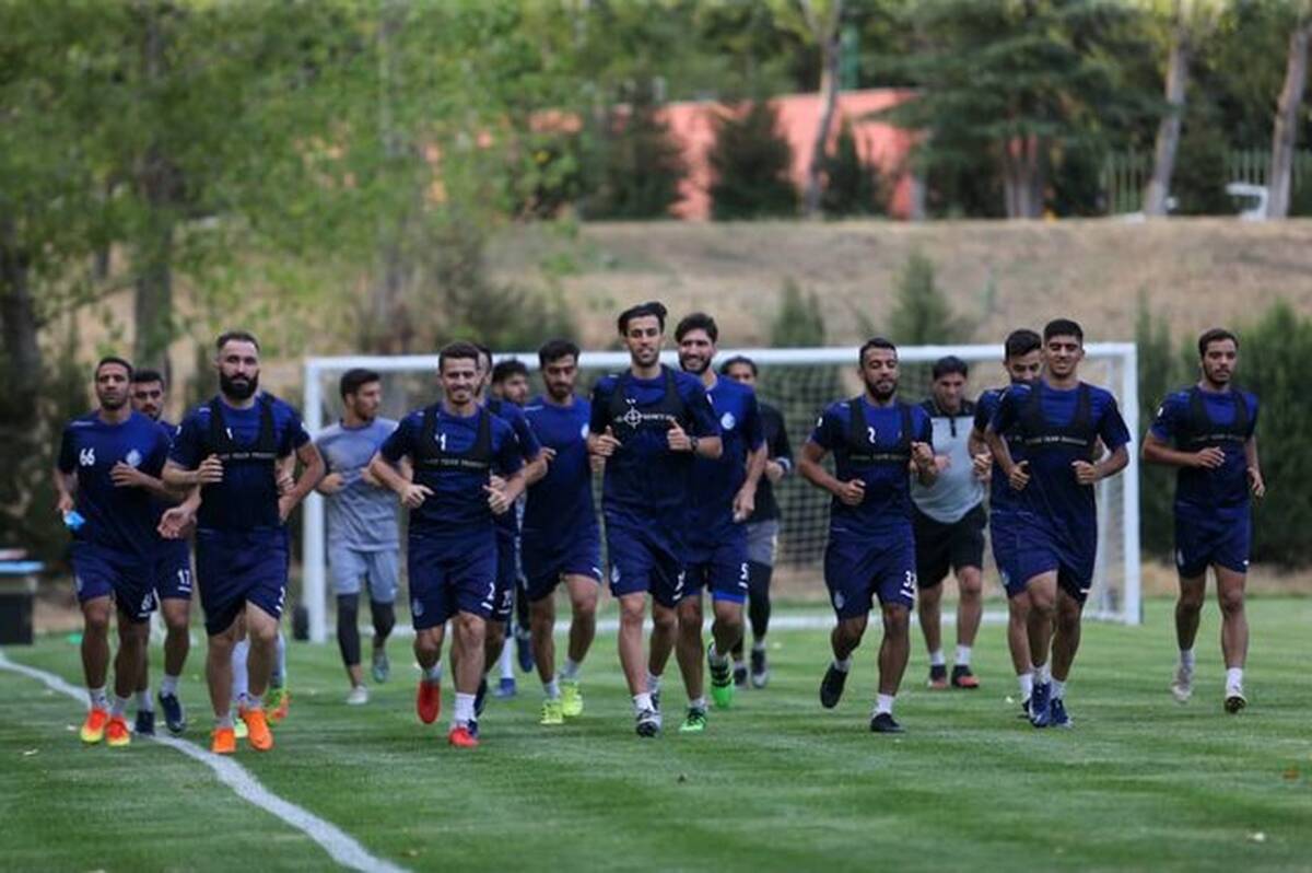 عالمی:‌ باید به مربی آینده استقلال فرصت داد