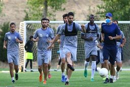 حضور بازیکنان کرونایی استقلال در تمرینات