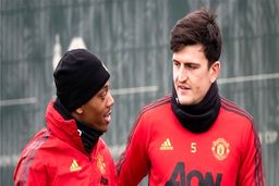 درخواست مگوایر ۲۹ ساله از تن هاگ