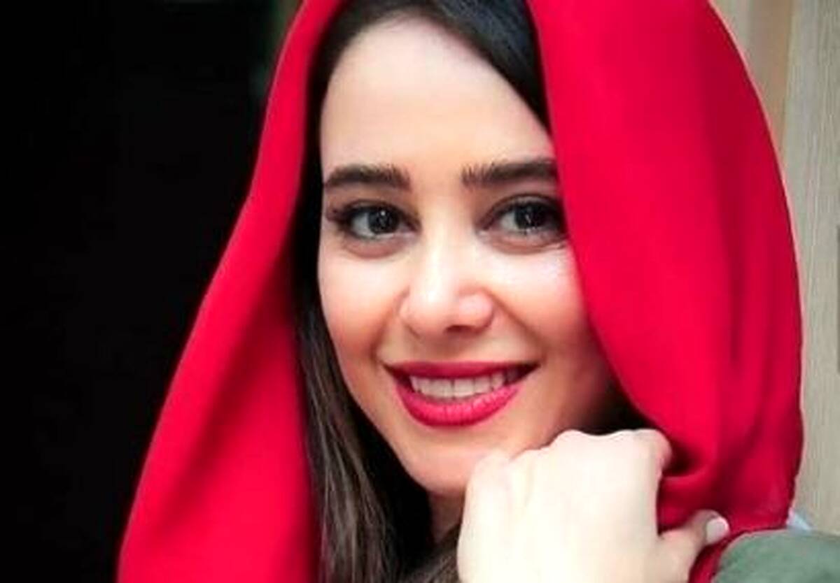 کتاب خواندن رومانتیک الناز حبیبی| عکس