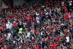 حمله تند کاپیتان اسبق تراکتور به منفعت طالبان در نقل و انتقالات