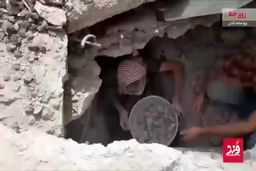 شجاعت دیدنی مردم محلی در آوار برداری متروپل از یک ورودی هولناک