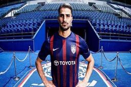 در ایران فقط پرسپولیس و جام قهرمانی حق استقلال است
