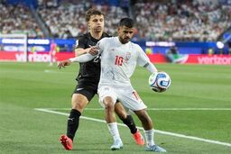 فشنگچی: مگر تیم ملی موفق بود که جشن می‌گیرند؟