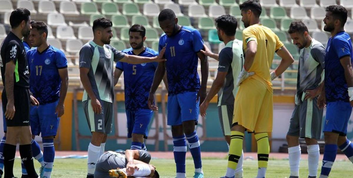 نبرد استقلال با گربه سیاه|جدال سخت سپاهان و مس