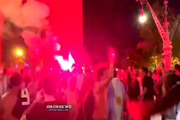 جشن خیابانی هواداران بارسلونا پس از قهرمانی مسی در کوپا